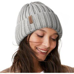 Women’s Grey Winter Fleece-Lined Chunky Knit Beanie Snow Hat Cap